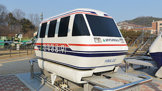 자기부상열차 HML-02 이미지